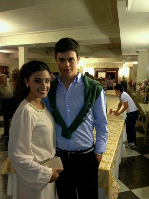 ana9_lj's tweet photo. Buenos díaaass @RafaContreras2 http://t.co/qNFG8pJXKg