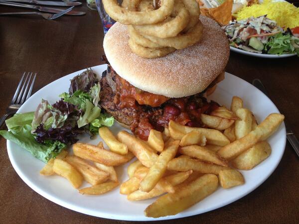 DanGriffiths11's tweet photo. #DanVersusFood http://t.co/ZofSxW4Bkm