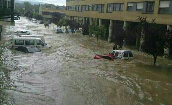 txelos94's tweet photo. ai komo el aguaaaaaaaa http://t.co/QepgL0eavp