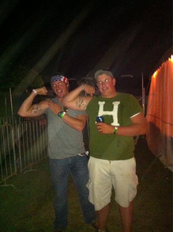 AlexForst tweet picture