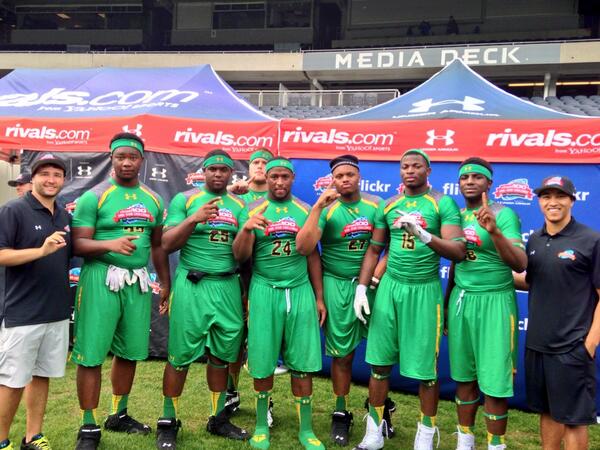 RivalsCamp's tweet photo. Congrats to #TeamFlickr our #RivalsChallenge Big Man Challenge Champs! http://t.co/7TYGmIwCNG