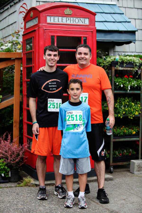fpace's tweet image. The boys getting ready to carry me back to the car after we all finished the #ShoreRun 5k this morning...
