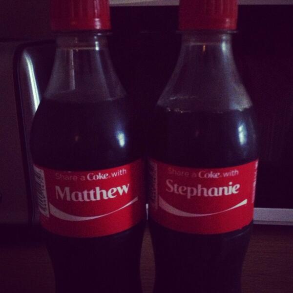 SteffxH's tweet image. #ournames #me #hubby 👍😃