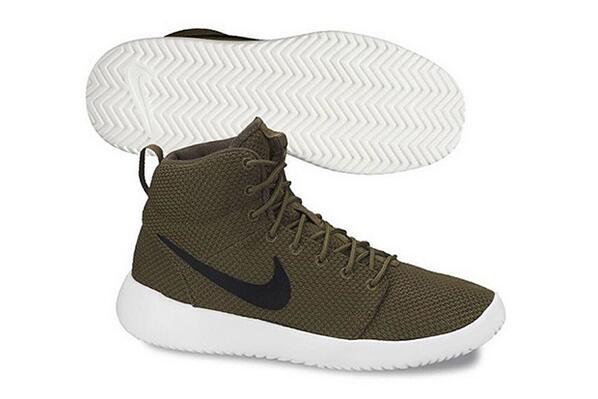 nike roshe run hypebeast