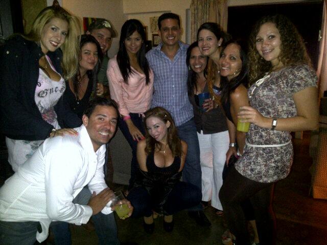 Siii en casa d Ale Jajaja un beso "@CindyTaberner: Con @Victoria_Lanz Saludos !!! http://t.co/Z137U6<a class="tags" target="_blank" title="On Twitter" href="/?out=eyJ0eXAiOiJKV1QiLCJhbGciOiJIUzUxMiJ9.eyJpYXQiOjE3MjA2Mzg1MjEsImlzcyI6InR3cG9ybnN0YXJzLmNvbSIsIm5iZiI6MTcyMDYzODUyMSwiZXhwIjoxNzUyMTc0NTIxLCJyZWRpcmVjdF91cmwiOiJodHRwczovL3R3aXR0ZXIuY29tL0NpbmR5VGFiZXJuZXIifQ.D1bDzARNFa9JUgRMTTWBQY7b4wKIUiihhRi-58ndtLK9xZQHPi1edp01rT8WjkcH_TgJLUnHjLDOx_JP_9B5aw">@CindyTaberner</a><a href="/tag/louisvuitton"class="tags"><span>#louisvuitton</span></a><a href="/tag/celebratingmonogram"class="tags"><span>#celebratingmonogram</span></a>