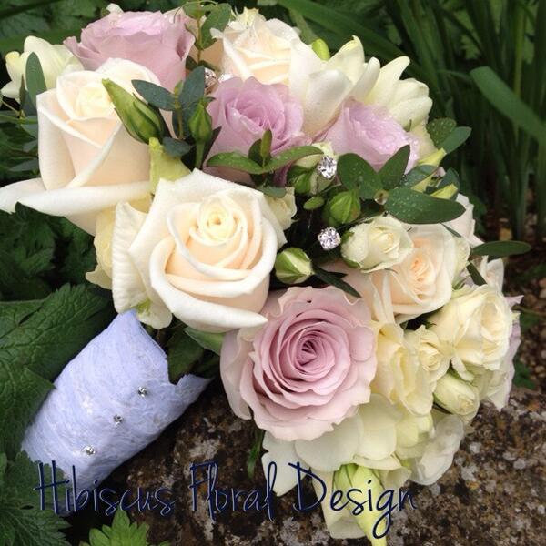 This weekends #wedding flowers love love love!