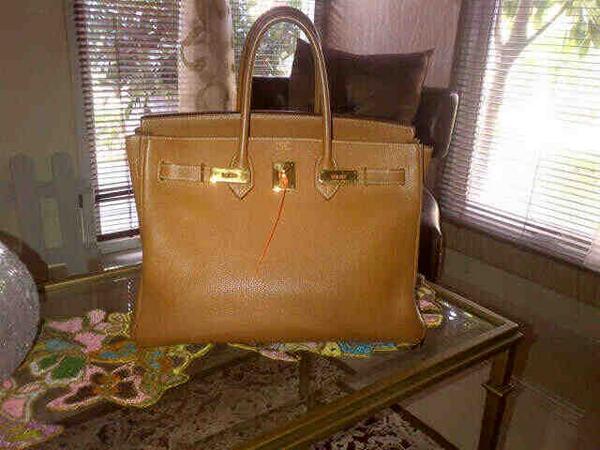 raniacaca's tweet image. 82jt minat chat me