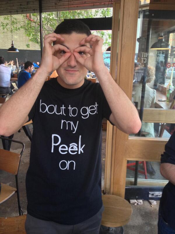 _GetPeek's tweet photo. Loving #Cheeky @GeorgeDJohnson - Founder &amp; CEO of @Blincapp #Blincing it out at @SiliconDrinkabt pre drinks :) http://t.co/X4HJ8vHI7V