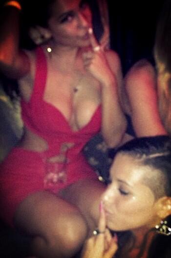 millaJasmine's tweet photo. My bitch http://t.co/OisvwCXDgB