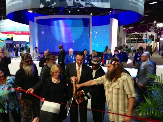 RobStoddardFLDC's tweet photo. Ribbon cutting was a great start to @CableShow. Now looking forward to kicking off @cioit this afternoon! #cioit13 http://t.co/L09a9IAyMg