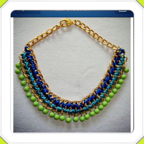 JAccesoriosModa's tweet photo. Tu collar favorito #Valencia #colores #moda pregunta por tu collar que necesitas con los colores de tu gusto http://t.co/R7skXvKzc5