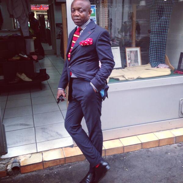 Le Bachelor, @JA_LeBachelor, dvt sa boutique de #SAPE située au 12 rue de #Panama #Paris18 #sapologie #sapeur #dandy