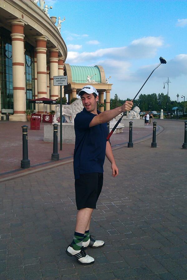 Cutie playing mini golf in full gear with own putter yesterday #adonis