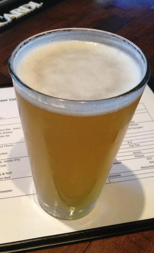 theQclt's tweet image. Ready? RT this &amp;amp; show it to @BryanMeredith today between 5-8pm &amp;amp; he&apos;ll buy you 1 pint of #CLTbeer