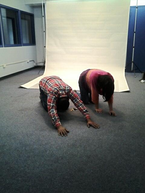 ShiStudioNYC's tweet photo. Yoga masters....kinda... (Drew Felton) http://t.co/UzpC4PxQCH