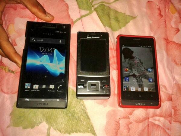 shidarta86's tweet photo. @EllaDmp tek awak mu seng tengah http://t.co/1MpOWwSHM0