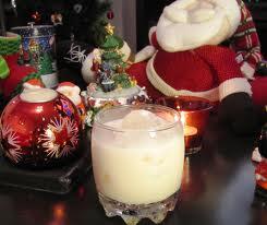 Alejacs_'s tweet photo. @Ponche_Crema Me gusta tomarlo en Diciembre y en familia #PoncheCremaConPapá. http://t.co/aOcp87yy4D