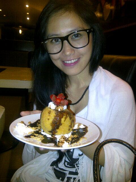 Barbie hahahaRT <a href="/lener_sugandi/">lener sugandi</a>: :* RT <a href="/iyoyyoyoy/">r y a</a>: This is bola bola cintaaah for you barbie <a href="/lener_sugandi/">lener sugandi</a> hha (‾▿‾)♉