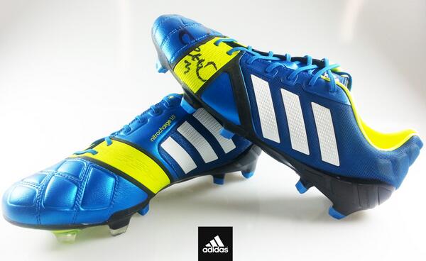 adidasfootball's tweet photo. Follow us and RT this to win a pair of Nitrocharge signed by @PochoLavezzi. He is #TheEngine! http://t.co/5WxFvWq5Pg