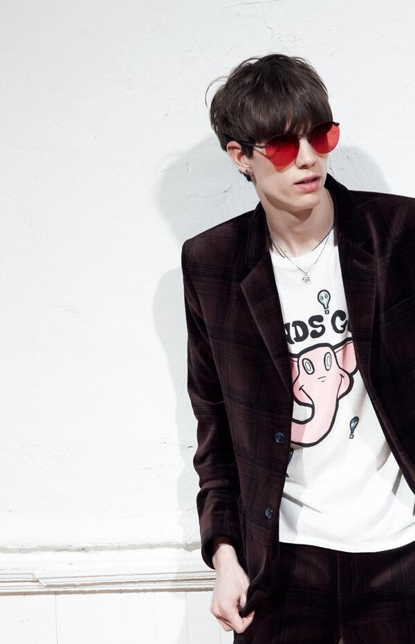 EyewearDaily's tweet photo. What do you think of these @MbyMarcJacobs sunglasses from Resort 2014 collection? http://t.co/Co11kEAMKM http://t.co/UjBHHmDd6s