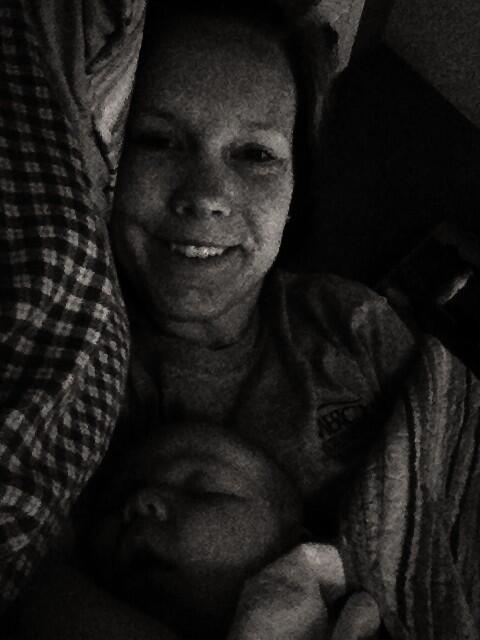 MeganSchmitz's tweet photo. Early Morning cuddles! http://t.co/qzYyhzQHWK