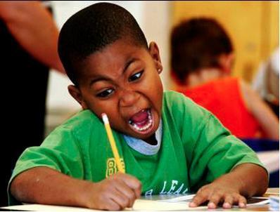 MejoresTwits's tweet photo. —Recojo el examen en 5 minutos 
—Tú: http://t.co/a1li38HYGE