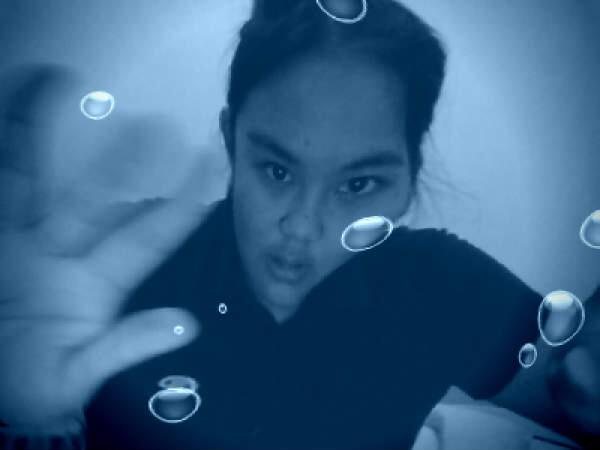 adistya19's tweet photo. Sumfah jeulek mak ai RT@febbyadlina: im in underwater #webcamtoy http://t.co/5XxJFLFcwV"
