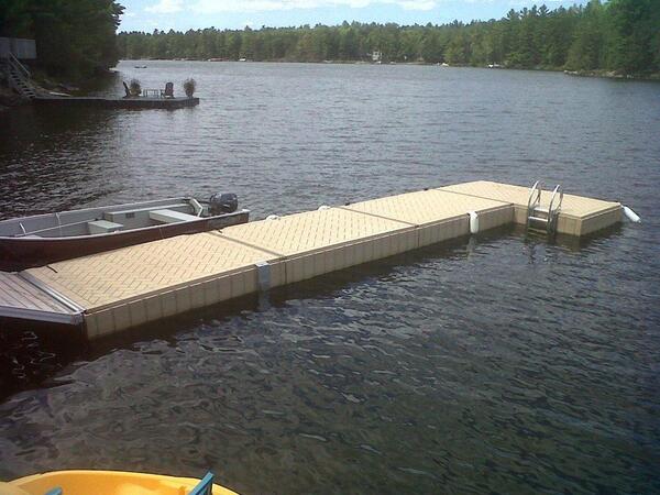 APLatATL's tweet photo. The after shot of @GeorgesMarine installation with @ShoreMaster RhinoDock! Another happy customer! http://t.co/PVjE2xXH6e