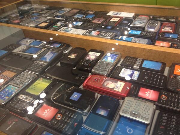 TheSimonDavis's tweet image. Old phone grave yard ... #o2recycle