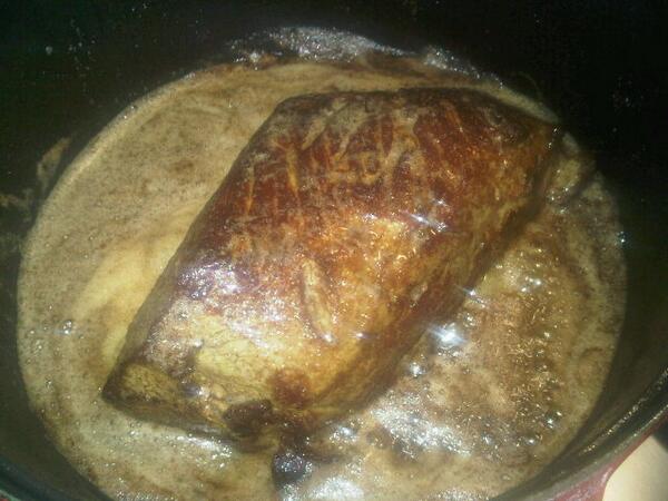 Wat zal die #rosbief van <a href="/KeurJacco/">keurjacco</a> straks smaken bij de groene #asperge van eigen #moestuin!