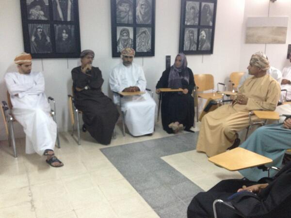 يتم مناقشة ال#فكرة لتترجم إلى عمل فني يحمل معاني أكبر من مجرد ضغطة زر ، #فوتو_كافيه  #تصوير <a href="/IdeaPhotogroup/">idea photo group</a>