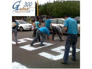 HeidaRamos's tweet photo. @SomosGeluz300 Realizaron el SOS-LUZ frente al Rectorado Nuevo. http://t.co/gAFCXHH3ms