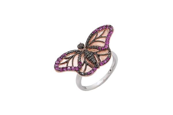 Check out what one Customer has to say about our favorite Monarch Butterfly Ring :)

theshoppingchannel.com/Femme-Luxe-Jew…
