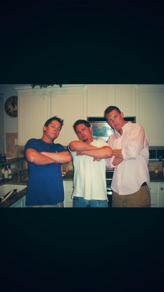 ADomaas's tweet image. @AMeyerLTD7 @farney03 I need to impress you guys!  
#funboyz