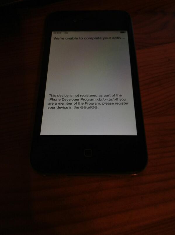 RT <a href="/DaKlappi/">Sebi </a>: #-hilfe <a href="/iJojo423/">Johannes</a> was mache ich jetzt?