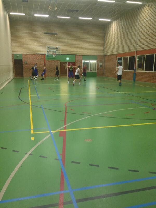 StudioCapice's tweet image. Play ball!!