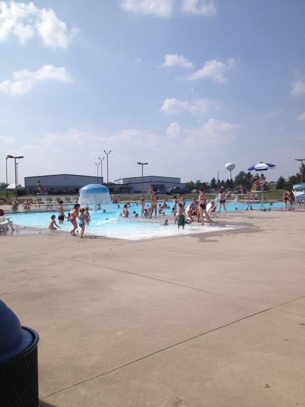 Bluffton Pool (BlufftonPool) Twitter