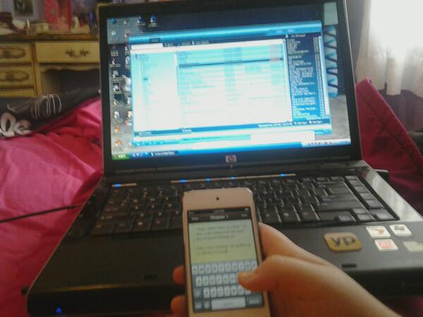 ericaftbands's tweet image. Having my computer in my lap while im on my ipod... This is what the world has come to now.. #technologytakingover