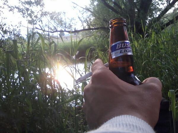 DrunkDoug's tweet photo. #fishin http://t.co/Bgr9vLvg5K