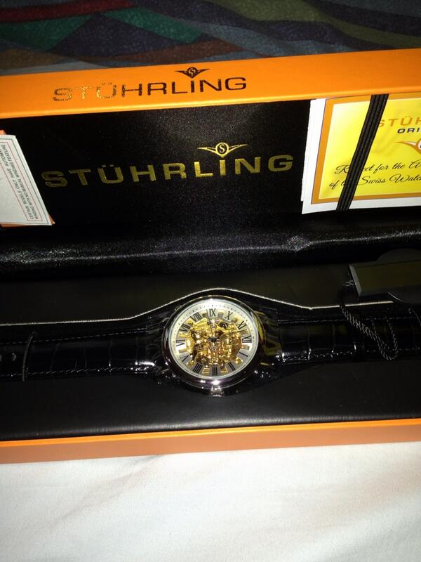 ACE_4RM4N's tweet image. Little post grad present to myself #firstofmany #timepiececollection