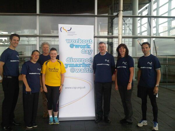 WGHealthandCare's tweet image. Feeling good after an early morning walk for #WorkoutAtWork day with @thecsp