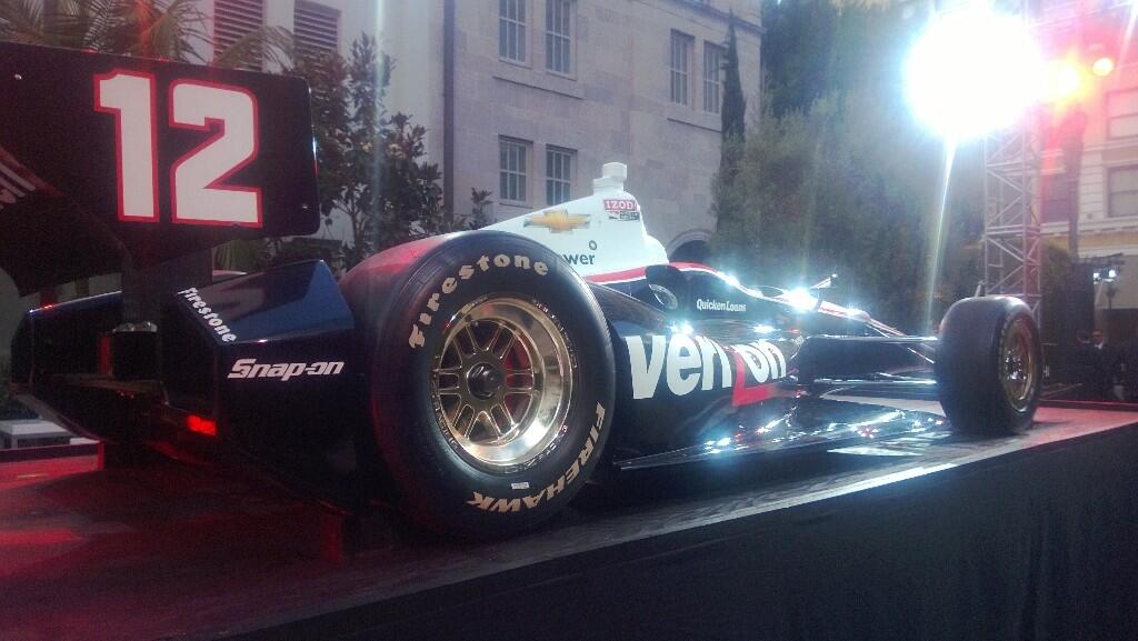 BMiHf_5CYAIkBD4.jpg:large