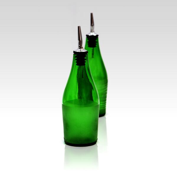 Ffrash's tweet photo. Oil flasks made from recycled trash - now available on http://t.co/3oXEEUU8vO - from #trash to #design http://t.co/8tgcCTUlGG