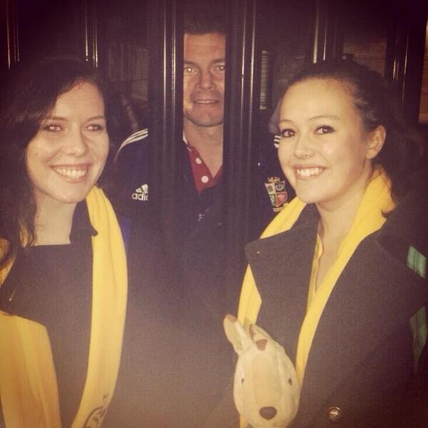amyhuberman's tweet image. It's so mean that they keep them in cages like actual lions