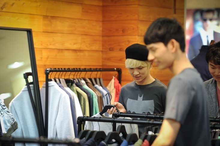 BMiysAWCMAADlGK.png:large