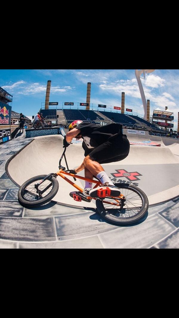 Follow me on Instagram <a href="/krisskyle/">krisskyleiloveyou</a> if yeeeeeee want!