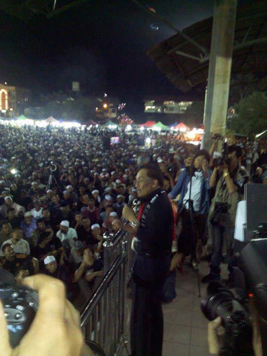 Embedded image permalink