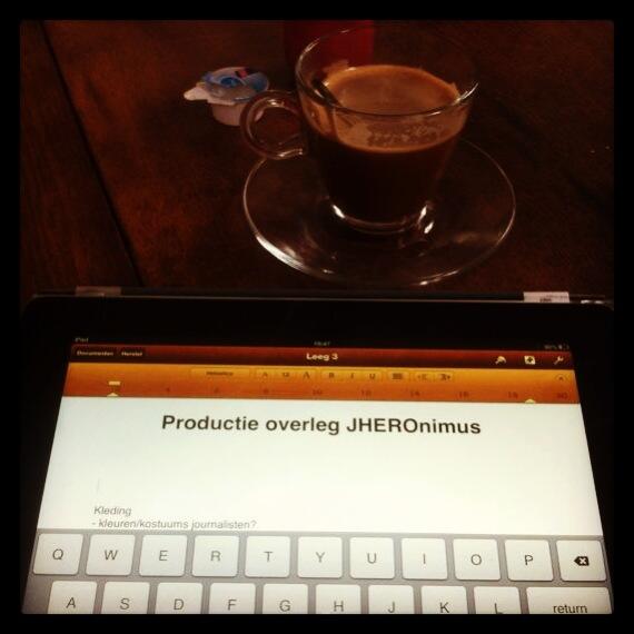 infoZTP's tweet image. Productieoverleg #JHERONIMUS ! Met een bakje koffie zit @nfleuren er klaar voor!