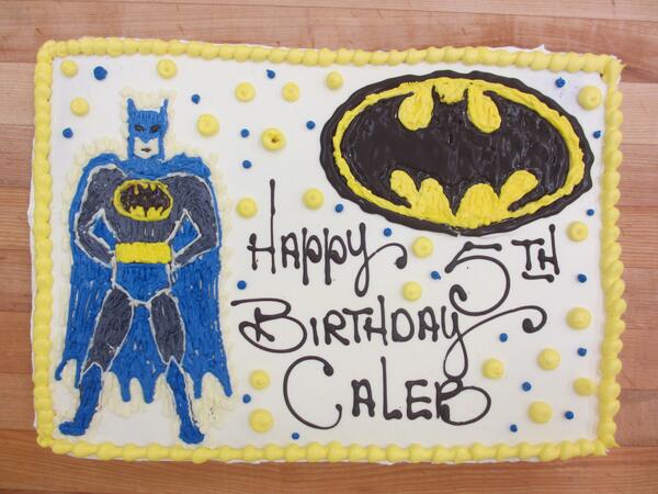 MooresBakery's tweet image. We hope Caleb enjoyed his #Batman themed #birthdaycake! #MooresBakery #Vancouver #Kerrisdale