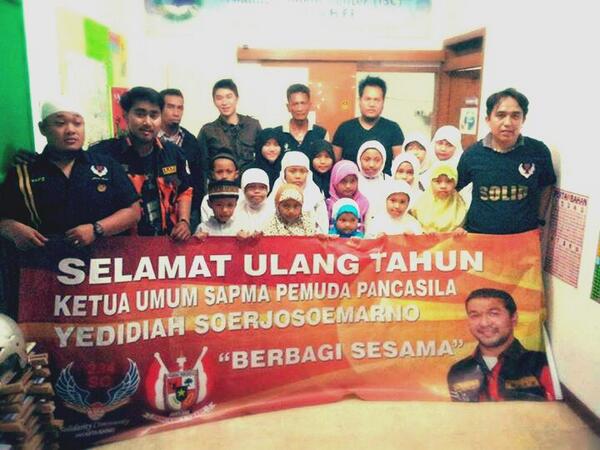 Baksos bersama memperingati Ulang Tahun Ketua Umum <a href="/PP_SAPMAPP/">SAPMA PP</a> Mas Yedidiah S.S <a href="/maz_leo/">Yedi Soerjosoemarno</a> w/ <a href="/sapmappjakbar/">SAPMA PP JKT BARAT</a>